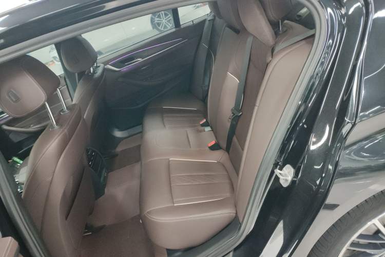 Used BMW 5 Series 2022 Second Facelift 530Li Leading Edition M Sport Package