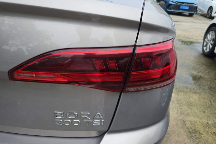 Used Volkswagen Bora 2023 200TSI DSG Enjoyment Edition Right Rear Taillight