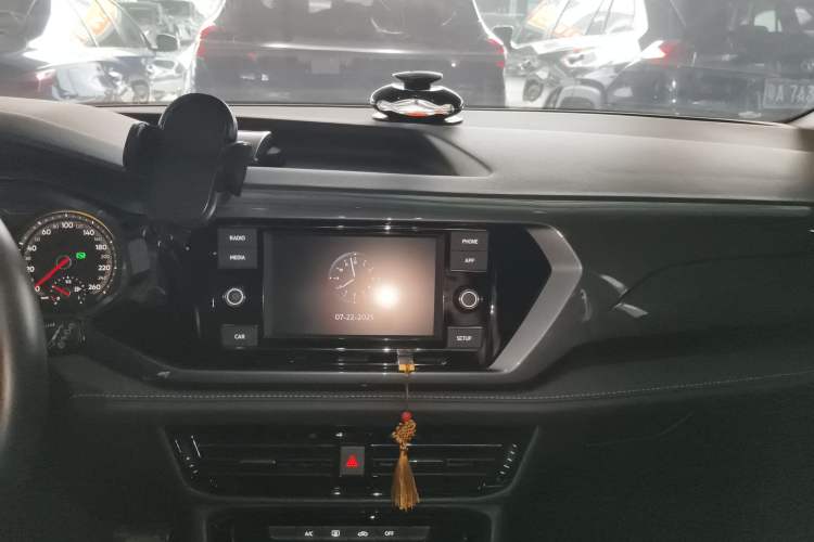 Used Volkswagen Tharu 2019 280TSI Two-Wheel Drive R-Line China V Standard
