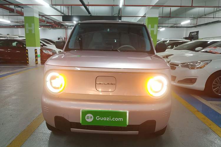 Used Geely Galaxy Panda 2024 Panda Mini 200km Endurance Bear