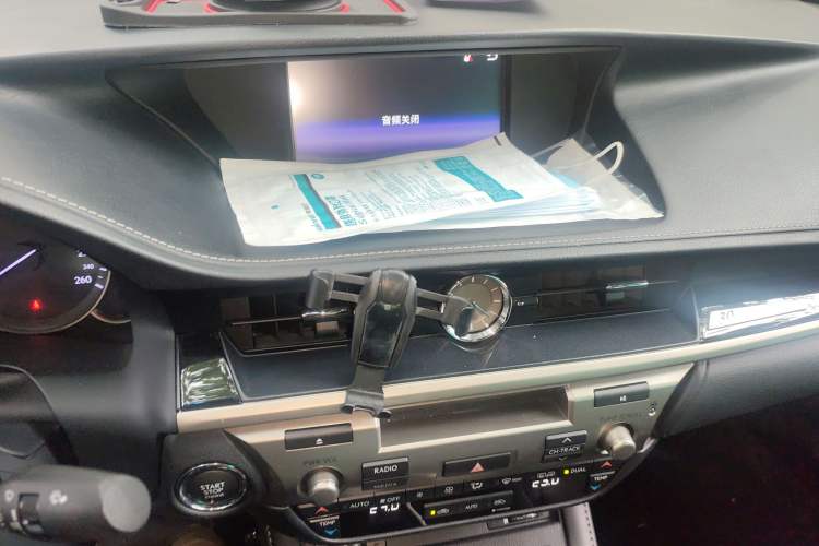 Used Lexus ES 2017 200 30th Anniversary Edition
