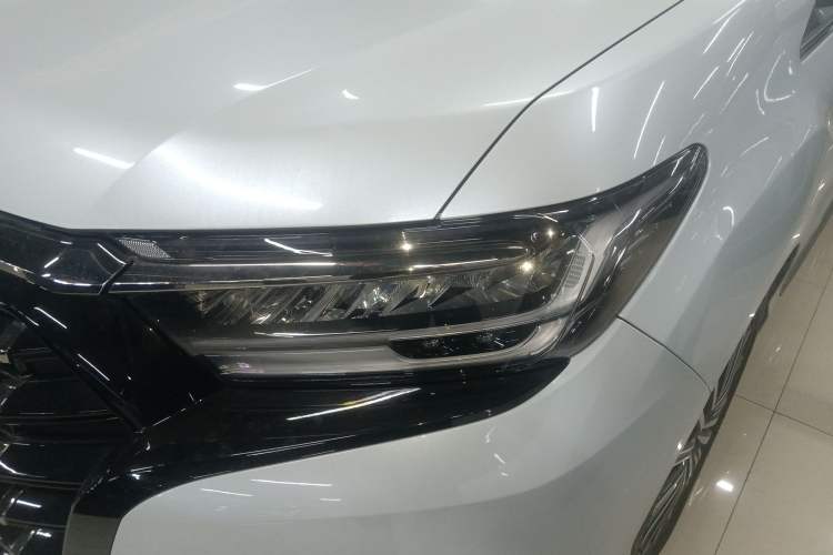 Used Honda Elysion 2024 2.0L eHEV Luxury Edition
