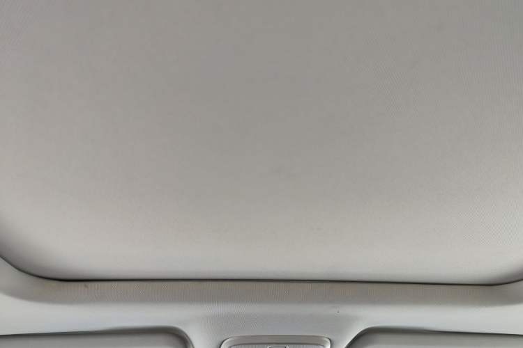 Used GAC Trumpchi GS4 2018 235T Automatic Two-Wheel Drive Luxury Smart Connectivity Millionth Anniversary Edition Headliner