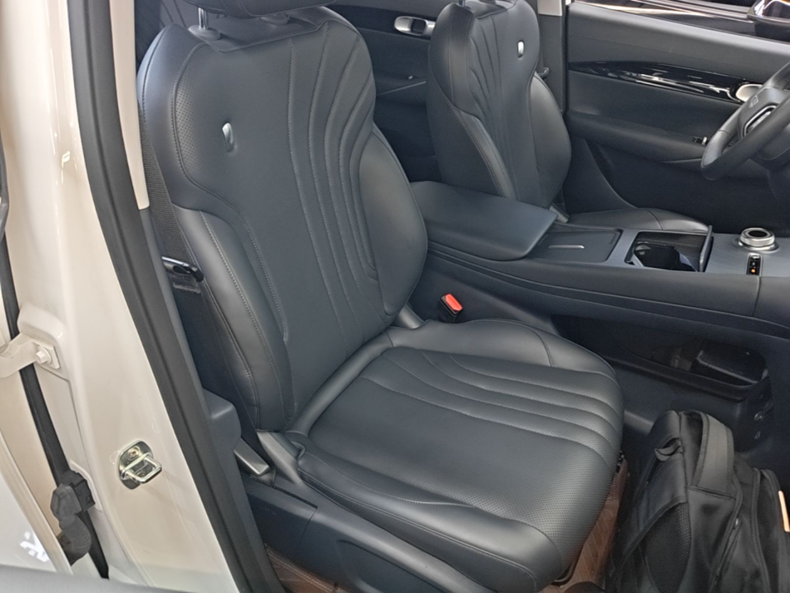 Geely Galaxy E5 2024 440km Launch Edition — снимка 19