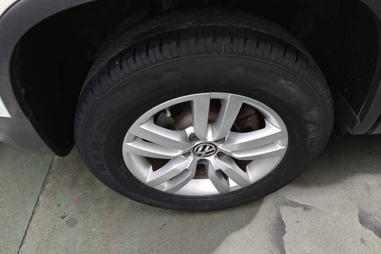 Used Volkswagen Tiguan 2015 1.8TSI Automatic Two-Wheel Drive Trend Edition
