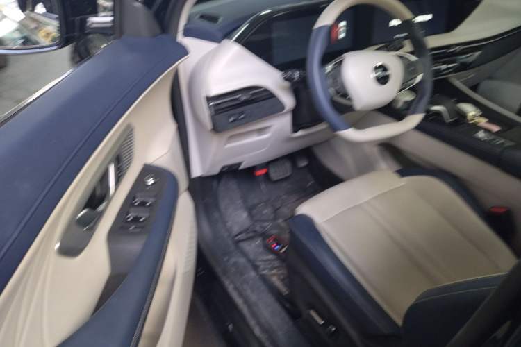 Used Dongfeng Aeolus Huge 2022 Mach Power 1.5T DareDrive Edition · Smart