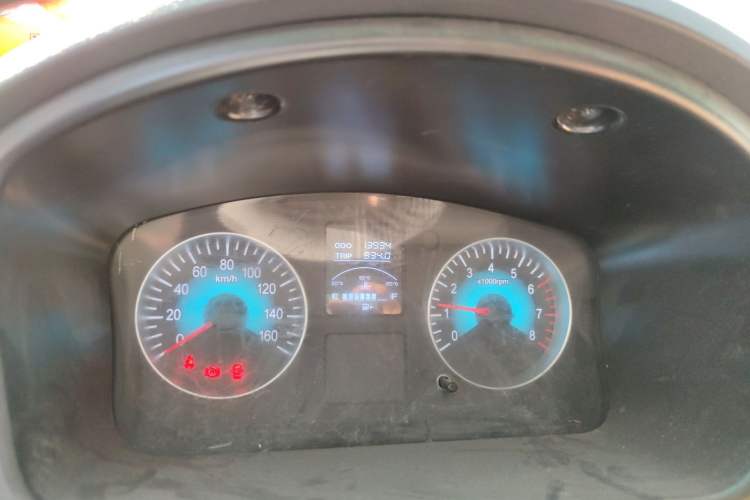 Used Jinbei New Hiace S 2023 1.5L Wealth Edition Passenger Van 5/6/7-Seater Central Air Conditioning Version SWC15M Odometer Close Up