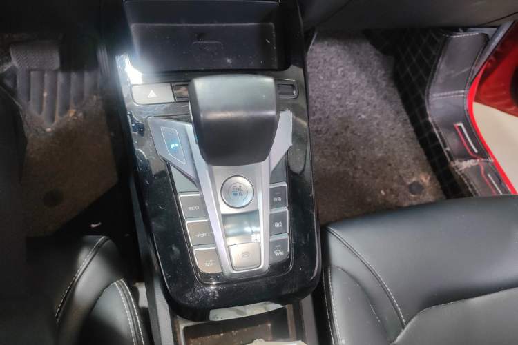 Used BYD Yuan New Energy 2019 EV535 Smart Connect Trendsetting Model