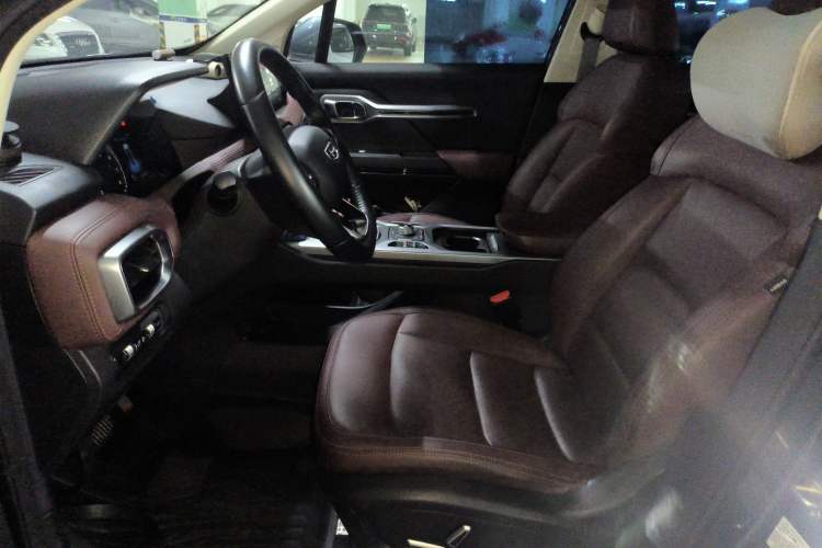 Used Geely Auto Haoyue 2022 1.8TD Automatic Prestige 7-Seater Left Front Seat