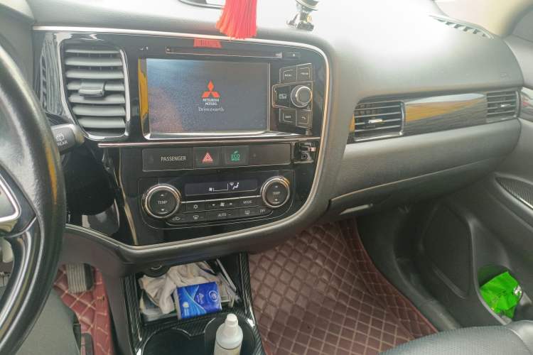 Used Mitsubishi Outlander 2016 2.4L 4x4 Elite Edition 5 Seats