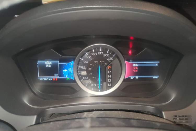 Used Ford Explorer 2013 3.5L Deluxe Model
