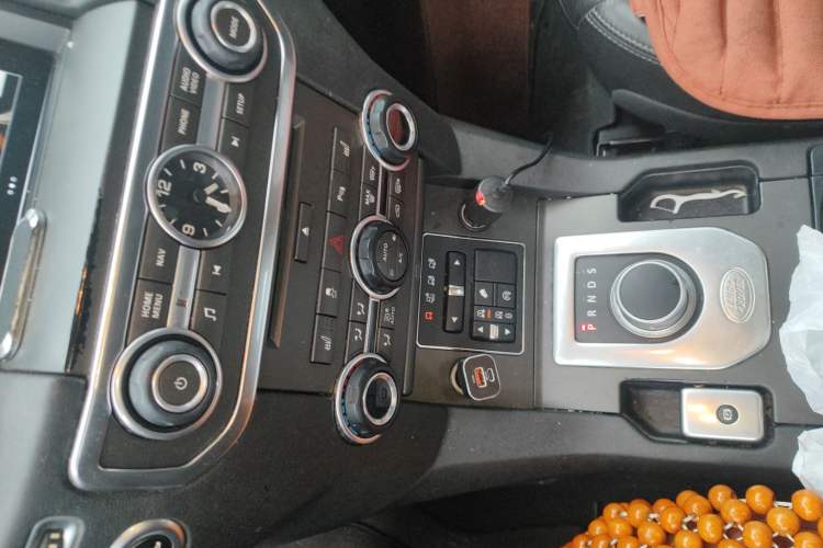 Used Land Rover Discovery 2015 3.0 SDV6 HSE Diesel Version