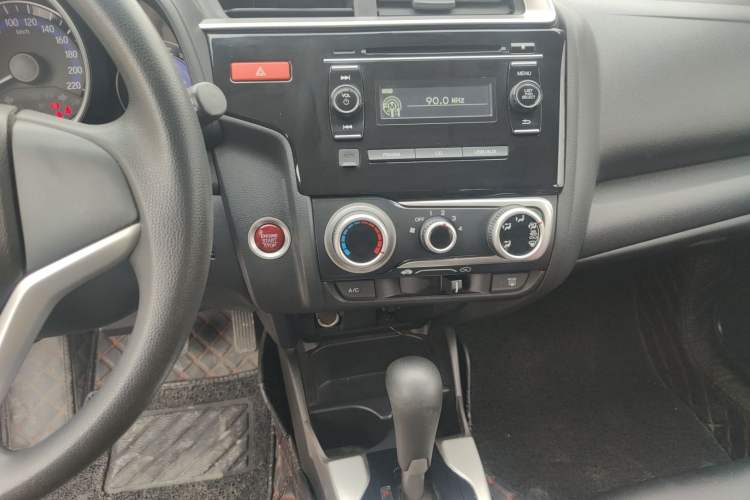 Used Honda Fit 2014 1.5L EX CVT Elite Model
