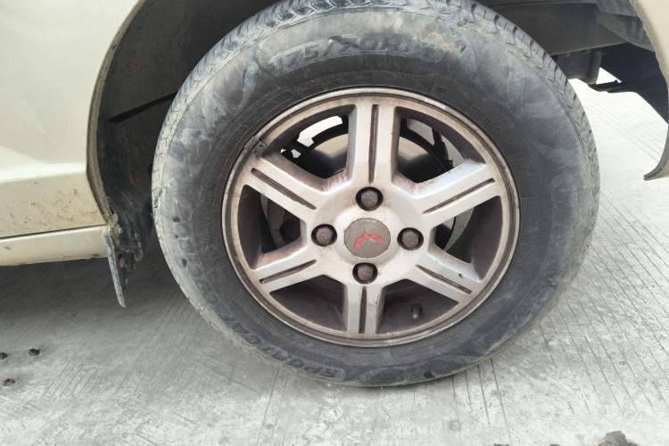 Used Wuling Rongguang 2014 1.2L S Standard Model