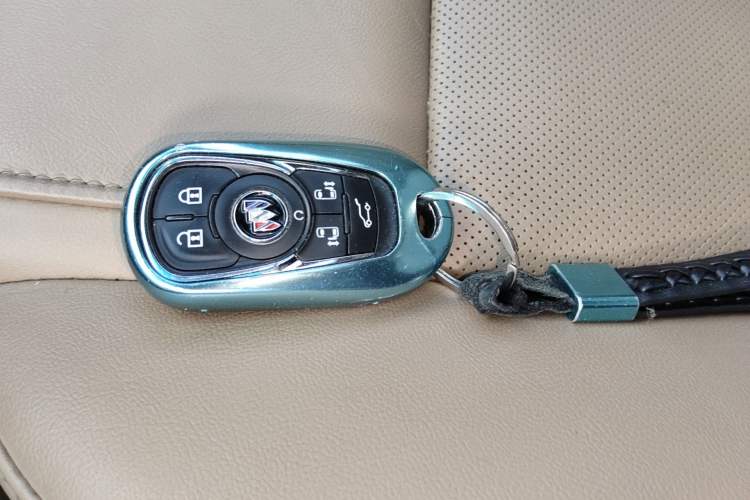 Used Buick GL8 2021 ES Land Cruiser 653T Flagship Model