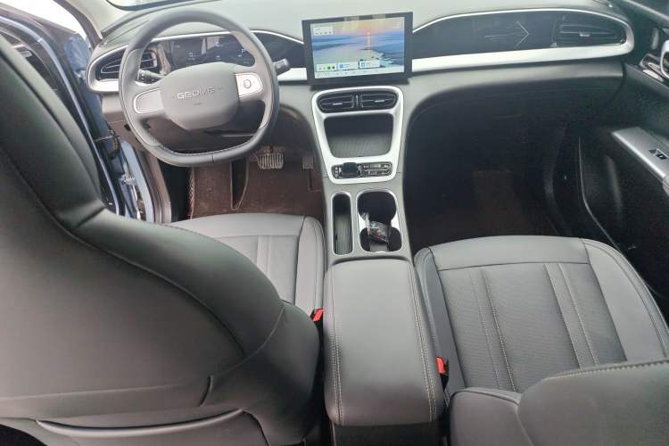 Used Geely Galaxy Geome 2025 310km Youth Edition Center Console
