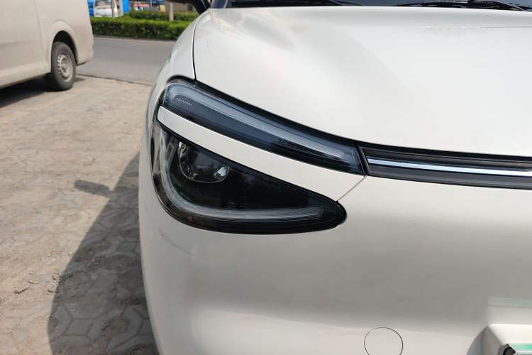 Used Dongfeng NAMMI 01 2024 New Edition 330 Air Right Front Headlight