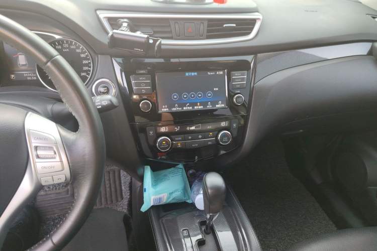 Used Nissan X-Trail 2014 2.5L CVT Luxury Edition 4WD