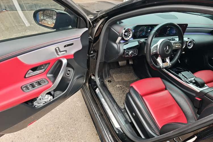 Used Mercedes-Benz A-AMG 2020 AMG A 35 L 4MATIC
