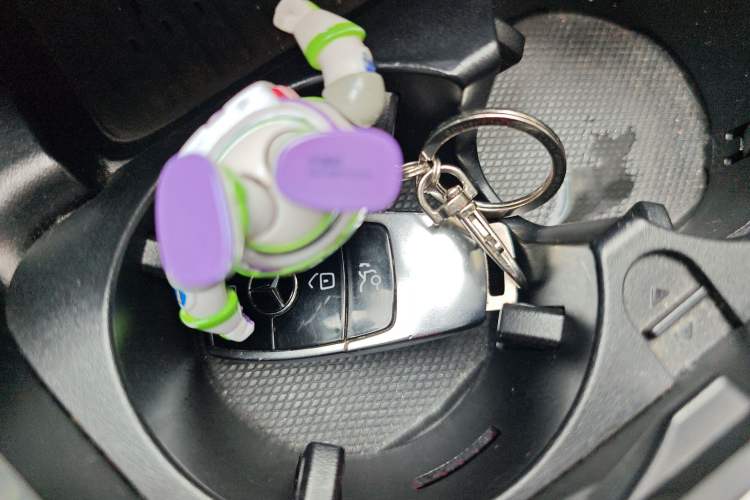 Used Mercedes-Benz E-Class 2020 Restyled E 300 L Sporty and Stylish Edition
