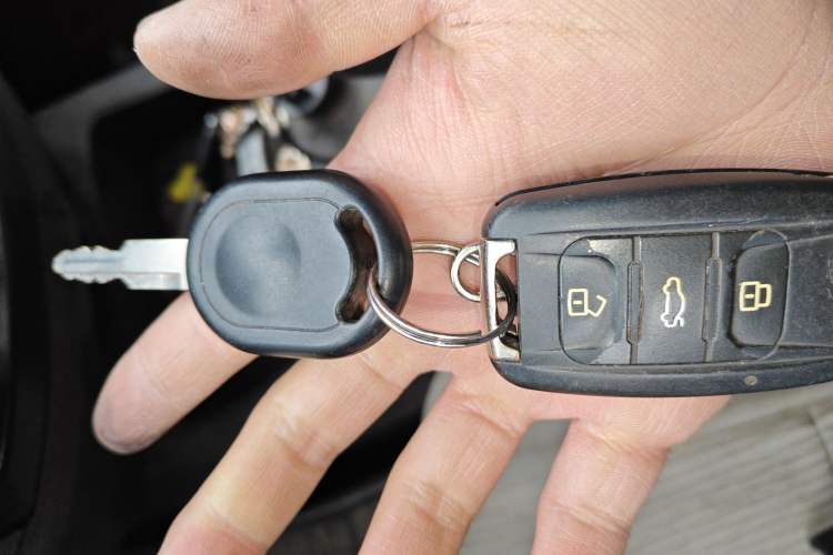 Used Wuling Hongguang 2015 1.5L S Basic Version China V Standard