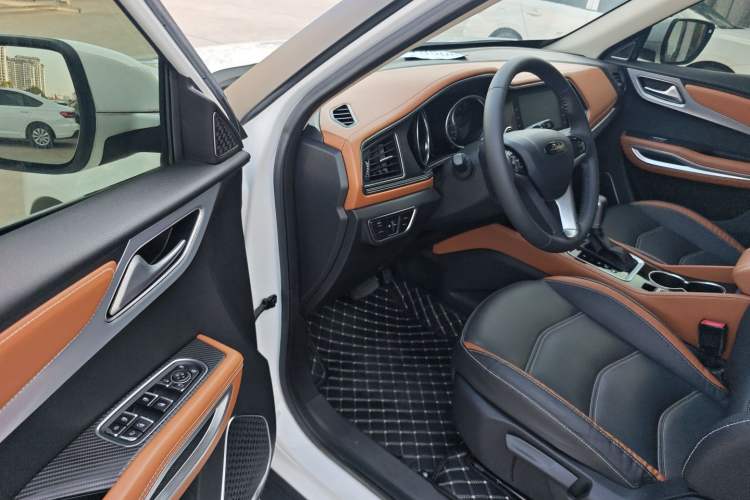 Used Zotye T300 2017 1.5T CVT Luxury Model
