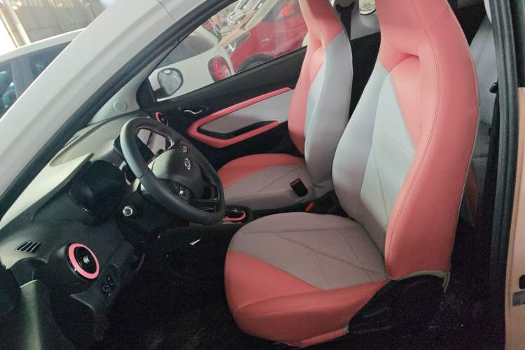 Used Chery QQ Little Ant 2024 Revised Version Youth Edition 251 km True Love Edition 25.05 kWh
