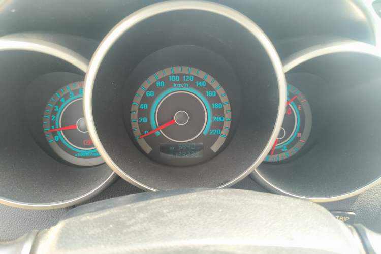 Used CHANGAN Eado 2013 1.6L Manual Luxury Model China V Standard Instrument Cluster