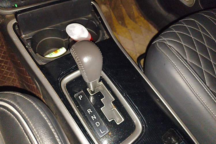 Used Mitsubishi Outlander 2020 2.4L 4x4 Zhi Xiang Edition 7-Seater