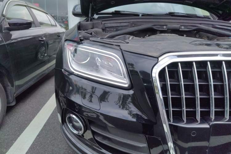 Used Audi Q5 2015 40 TFSI Technology Edition Right Front Headlight