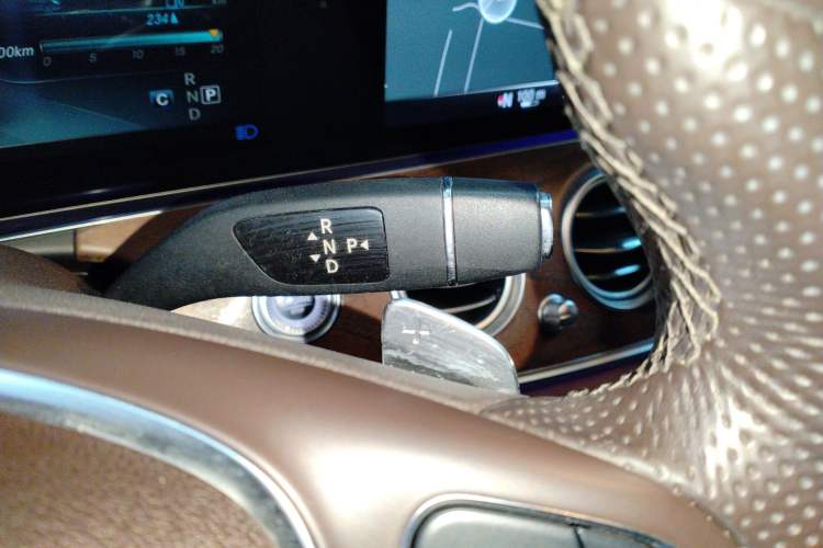 Used Mercedes-Benz E-Class 2016 E 200 L