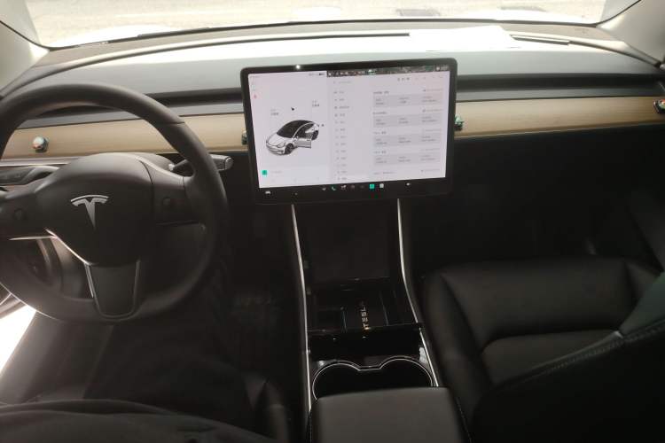 Used Tesla Model 3 2020 Long-Range Rear-Wheel-Drive Version