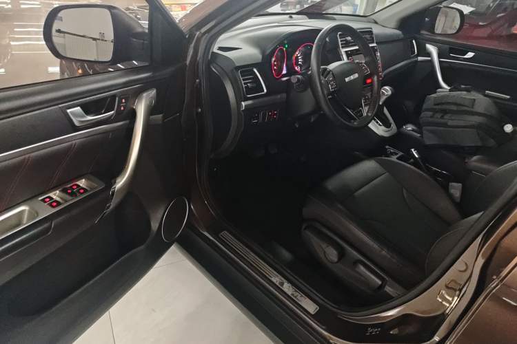 Used Haval M6 2018 Revised Version 1.5T DCT Two-Wheel Drive Elite Edition