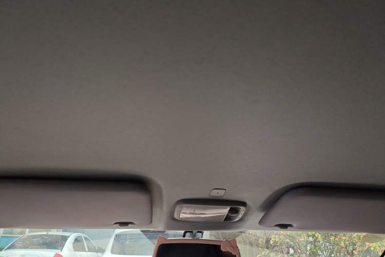 Used Chery QQ Ice Cream 2022 170km Sundae Phosphate Lithium-Ion
