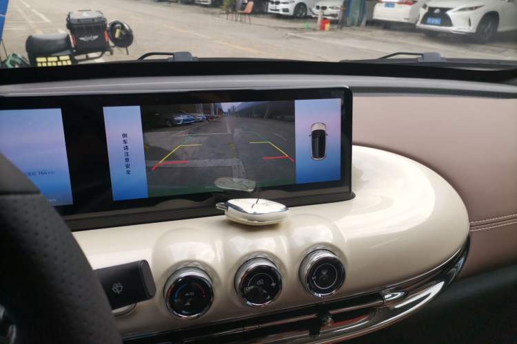 Used Wuling Bingo 2023 410 km Lingxi Deluxe Edition