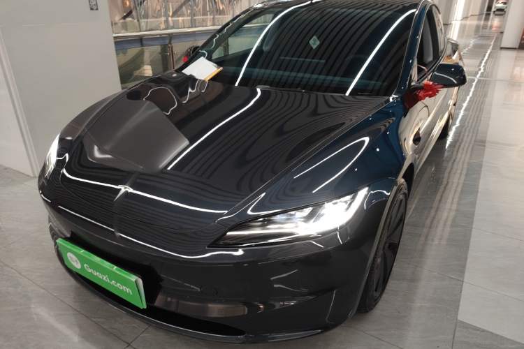 Used Tesla Model 3 2025 Rear-Wheel-Drive Version