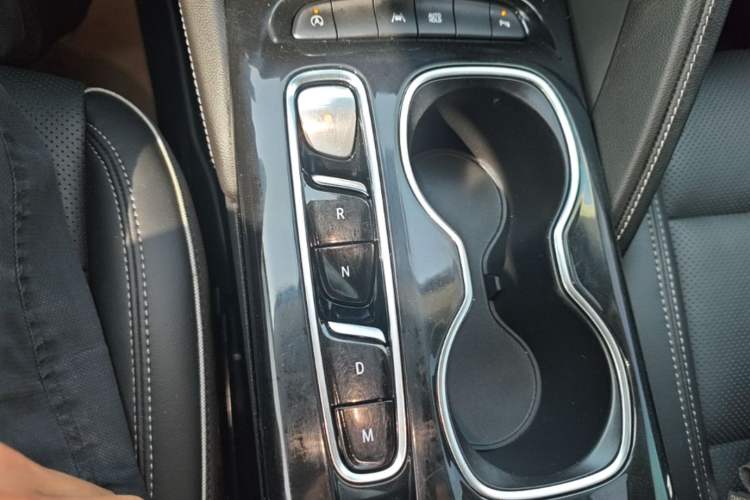 Used Buick Envision 2023 Encore S 552T Two-Wheel Drive Luxury Model Gear Lever