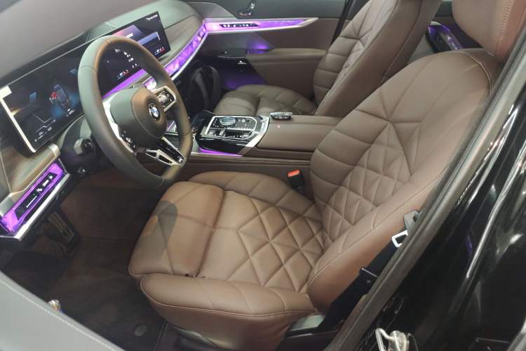 Used BMW 7 Series 2023 740Li Leading Model M Sport Package