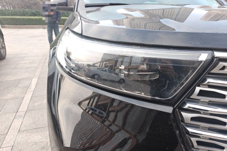 Used Ford Explorer 2020 EcoBoost 285 4x4 Titanium Edition 6 Seats