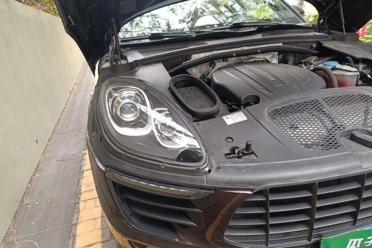 Used Porsche Macan 2017 Macan 2.0T Right Front Headlight