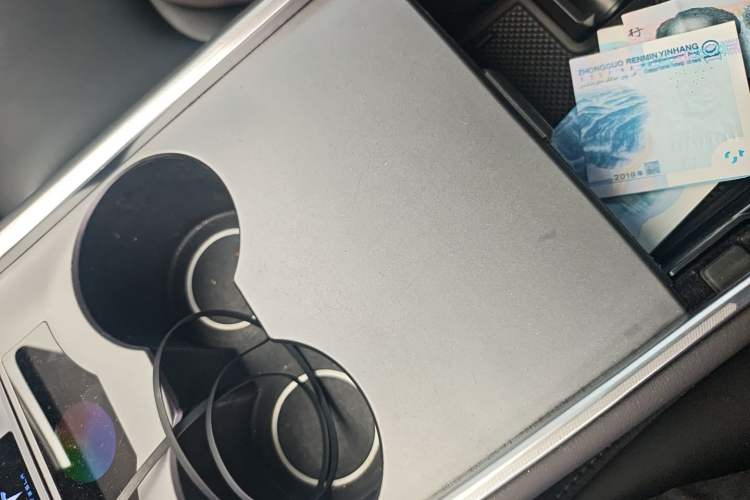 Used Tesla Model Y 2021 Long-Range All-Wheel-Drive Version 3D7