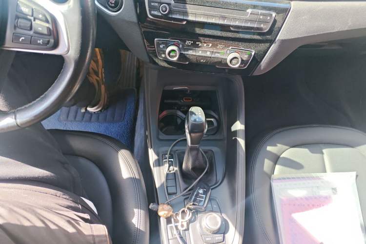 Used BMW X1 2016 sDrive18Li Fashion Model Gear Lever