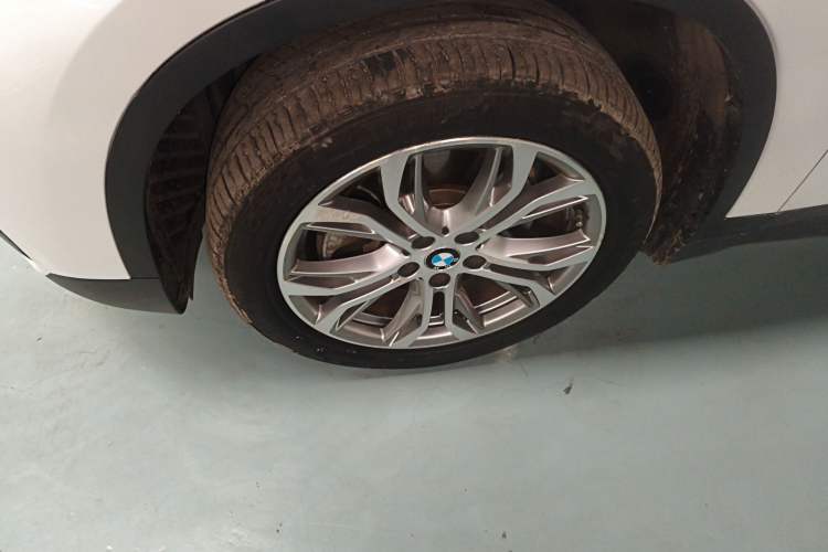 Used BMW X1 2018 sDrive20Li Leading Model