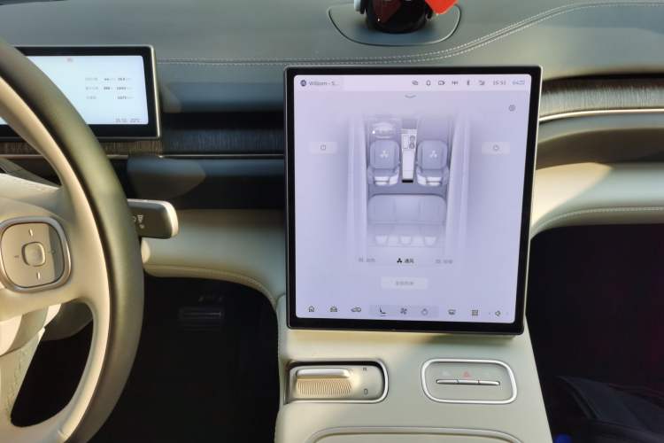 Used Nio ES6 2024 75 kWh