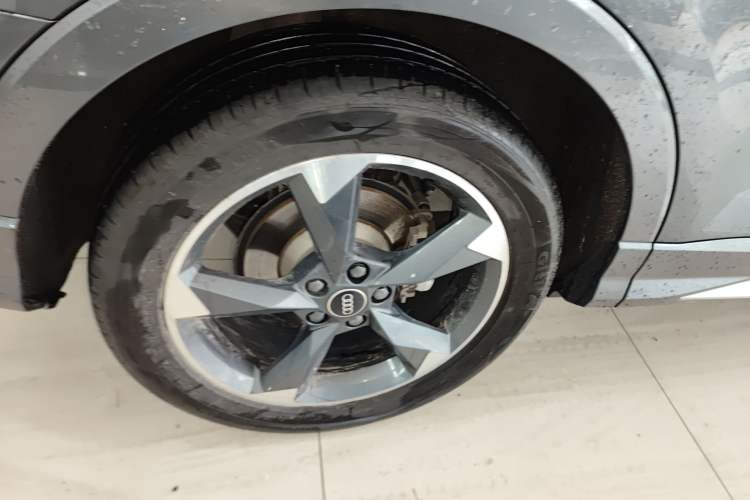 Used Audi Q3 2022 35 TFSI Fashion Dynamic Model
