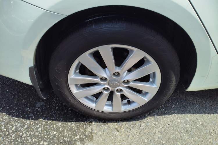 Used Kia K3 2013 1.6L Automatic GLS