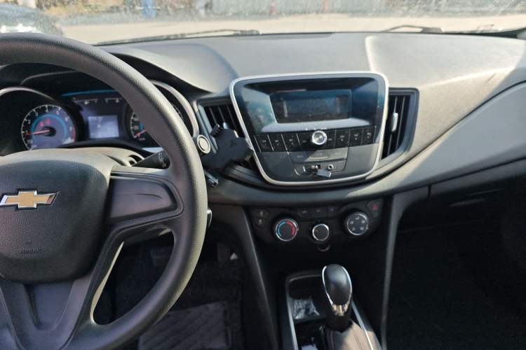 Used Chevrolet Cavalier 2018 320 Automatic Enjoyment Sunroof Edition