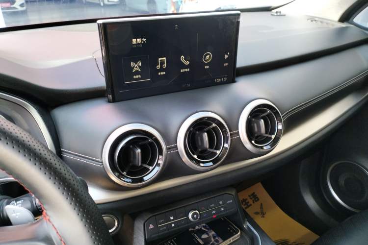 Used Wey VV6 2018 2.0T Two-Wheel-Drive Ultra-Luxury Version China V Standard