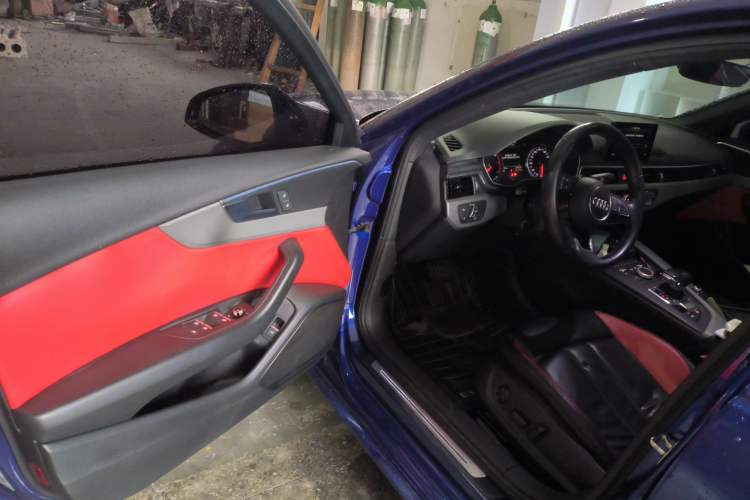 Used Audi A4L 2018 30th Anniversary Edition 30 TFSI Ambition Model