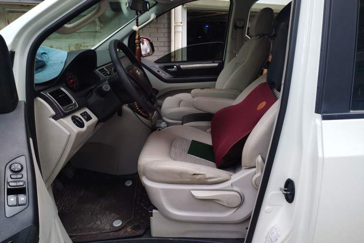 Used SAIC MAXUS G10 2018 PLUS 2.4L Manual Elite Edition